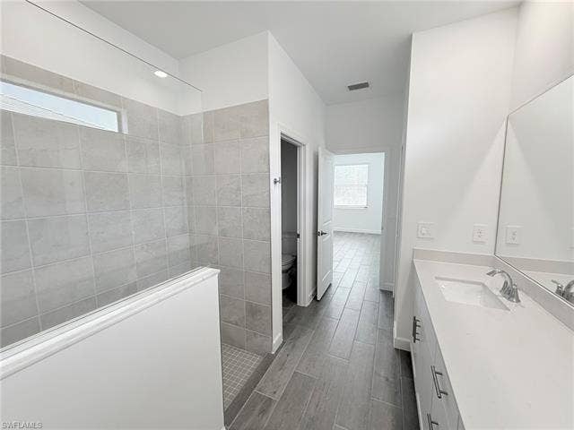 19274 Hinkley Dr, Estero, FL 33928 19274 Hinkley Dr, Estero, FL 33928