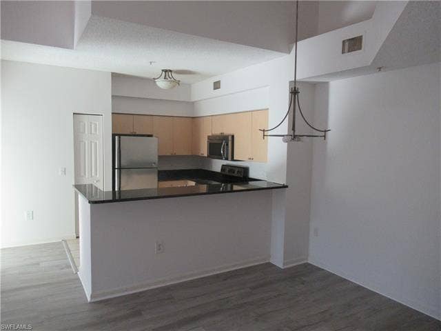 1105 Reserve Ct, #1-304, Naples, FL 34105 1105 Reserve Ct, #1-304, Naples, FL 34105