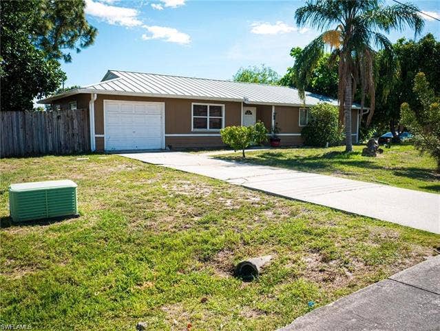9140 San Carlos Blvd, Fort Myers, FL 33967 9140 San Carlos Blvd, Fort Myers, FL 33967