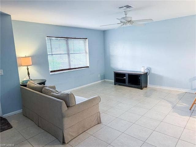 9140 San Carlos Blvd, Fort Myers, FL 33967 9140 San Carlos Blvd, Fort Myers, FL 33967