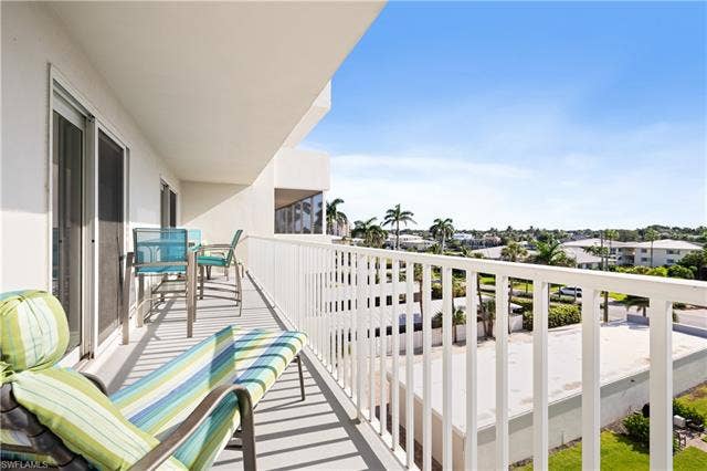1977 N Gulf Shore Blvd, #504, Naples, FL 34102 1977 N Gulf Shore Blvd, #504, Naples, FL 34102