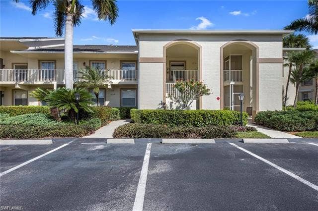21301 Lancaster Run, #827, Estero, FL 33928 21301 Lancaster Run, #827, Estero, FL 33928