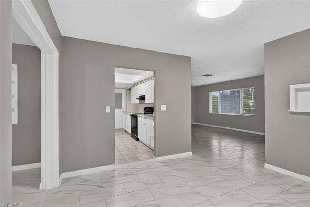 2055 Maravilla Cir, Fort Myers, FL 33901 2055 Maravilla Cir, Fort Myers, FL 33901