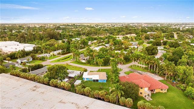 2055 Maravilla Cir, Fort Myers, FL 33901 2055 Maravilla Cir, Fort Myers, FL 33901