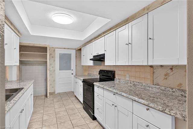 2055 Maravilla Cir, Fort Myers, FL 33901 Virtually Edited