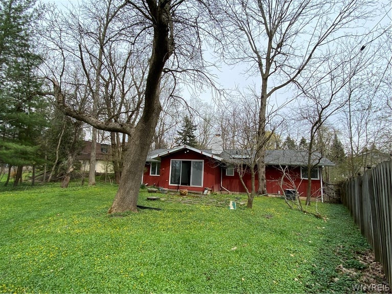 Carolyn Hoyt Stevens, Realtor