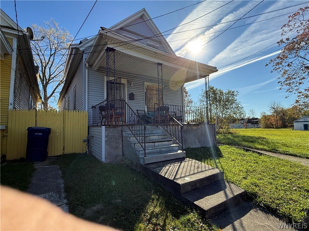 175 Guilford Street, Buffalo, NY 14211, East Side