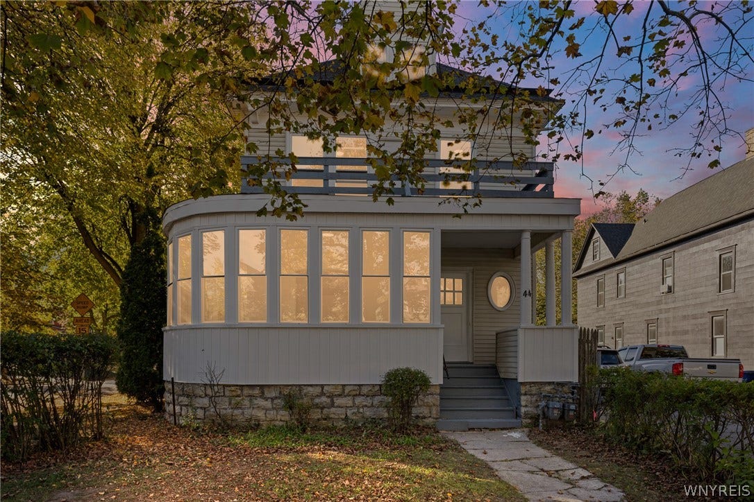 44 Greenfield Street, Buffalo, NY 14214, North Buffalo
