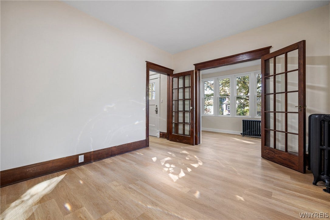 44 Greenfield Street, Buffalo, NY 14214, North Buffalo