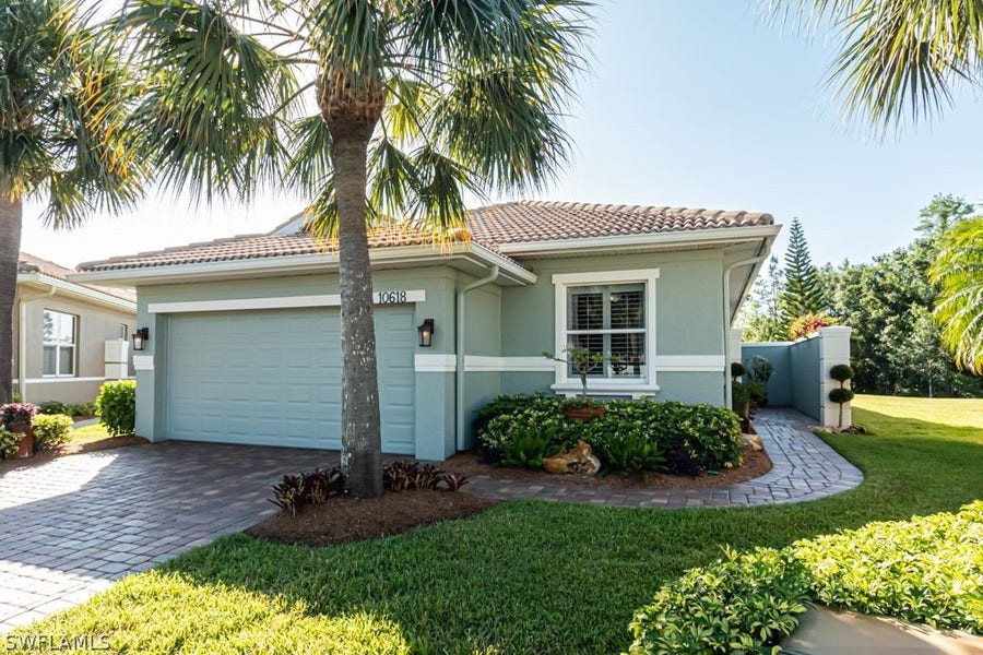 Property photo for 10618 Tirano Court, Fort Myers, FL