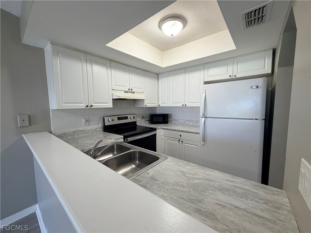 823 Gleason Parkway, #2, Cape Coral, FL 33914 823 Gleason Parkway, #2, Cape Coral, FL 33914