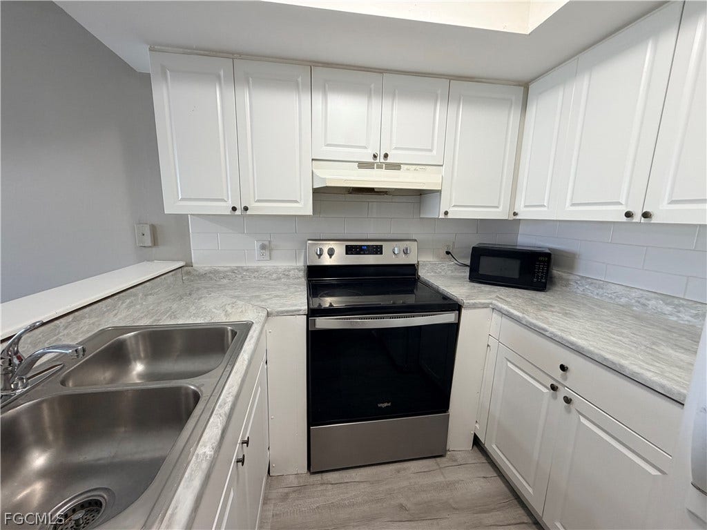 823 Gleason Parkway, #2, Cape Coral, FL 33914 823 Gleason Parkway, #2, Cape Coral, FL 33914