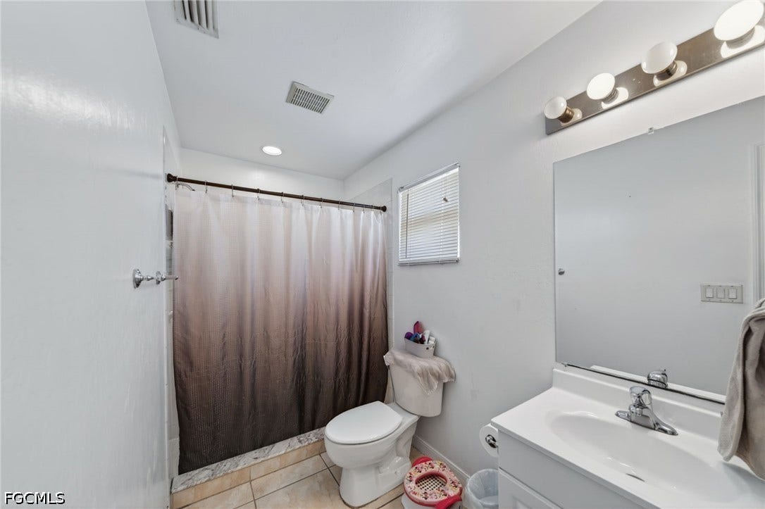 4602/4604 Skyline Boulevard, Cape Coral, FL 33914