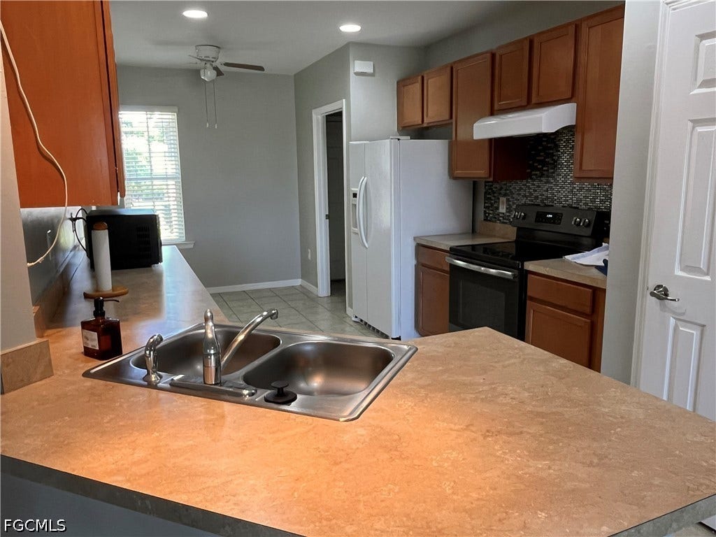 10353 Canal Brook Lane, Lehigh Acres, FL 33936 10353 Canal Brook Lane, Lehigh Acres, FL 33936