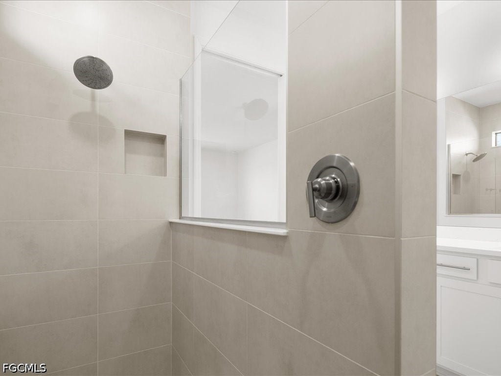 18262 Parksville Drive, Estero, FL 33928 18262 Parksville Drive, Estero, FL 33928