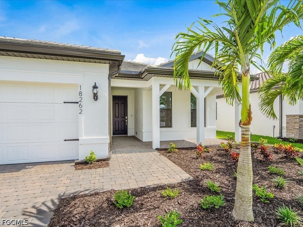 18262 Parksville Drive, Estero, FL 33928 18262 Parksville Drive, Estero, FL 33928