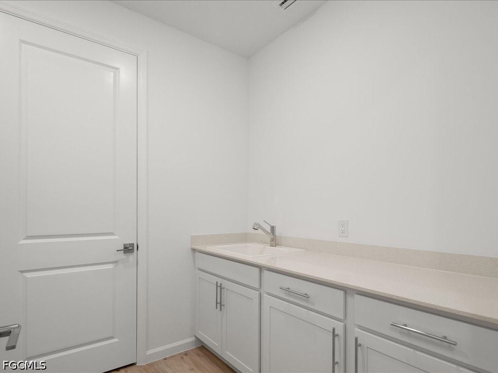 18262 Parksville Drive, Estero, FL 33928 18262 Parksville Drive, Estero, FL 33928