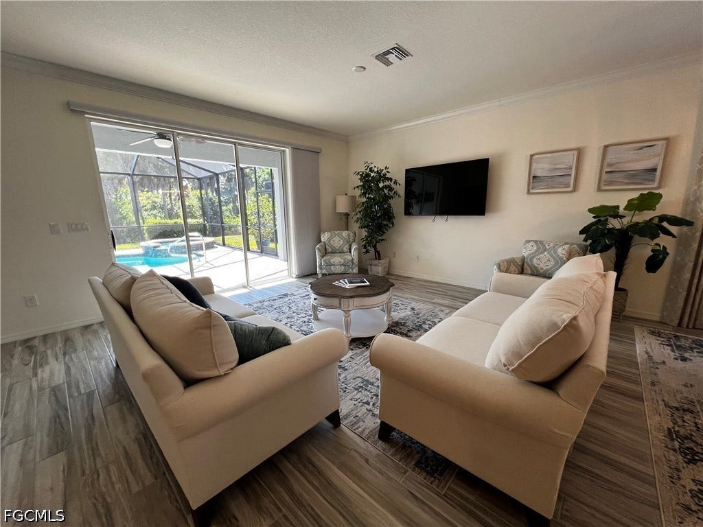 15556 Pascolo Lane, Fort Myers, FL 33908 15556 Pascolo Lane, Fort Myers, FL 33908
