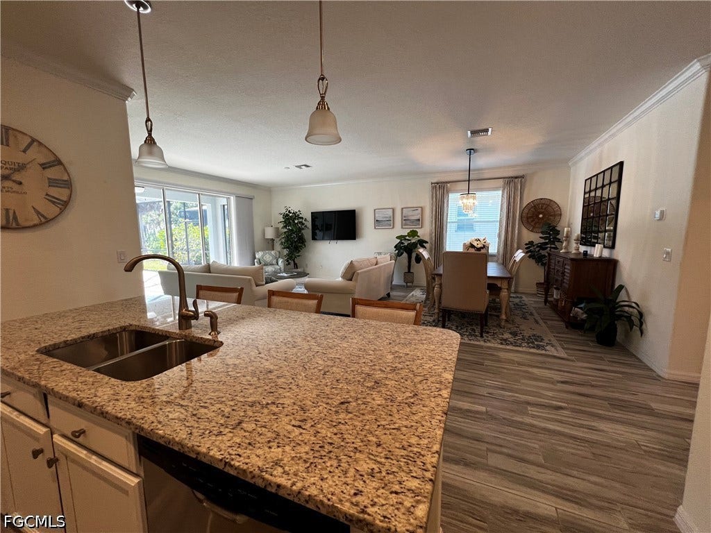 15556 Pascolo Lane, Fort Myers, FL 33908 15556 Pascolo Lane, Fort Myers, FL 33908