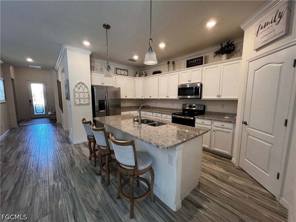 15556 Pascolo Lane, Fort Myers, FL 33908 15556 Pascolo Lane, Fort Myers, FL 33908