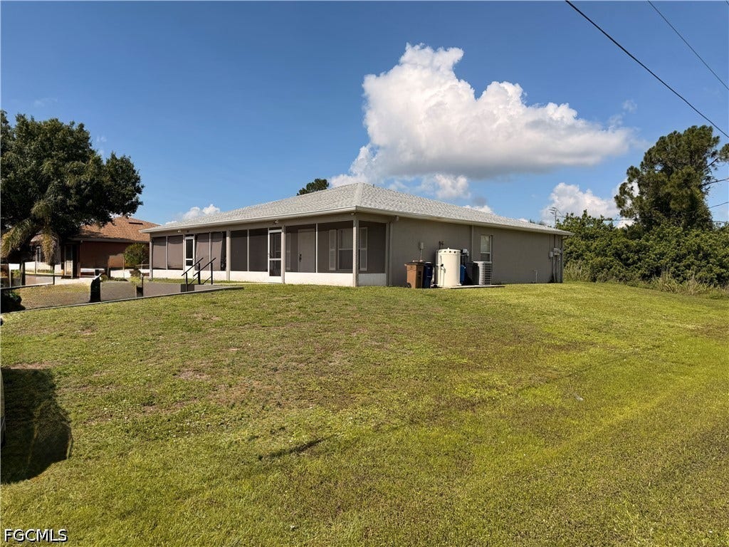 200/202 Ichabod Avenue, Lehigh Acres, FL 33973