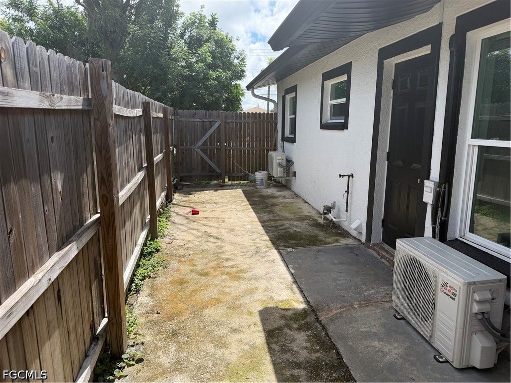 Lehigh Acres, FL 33936