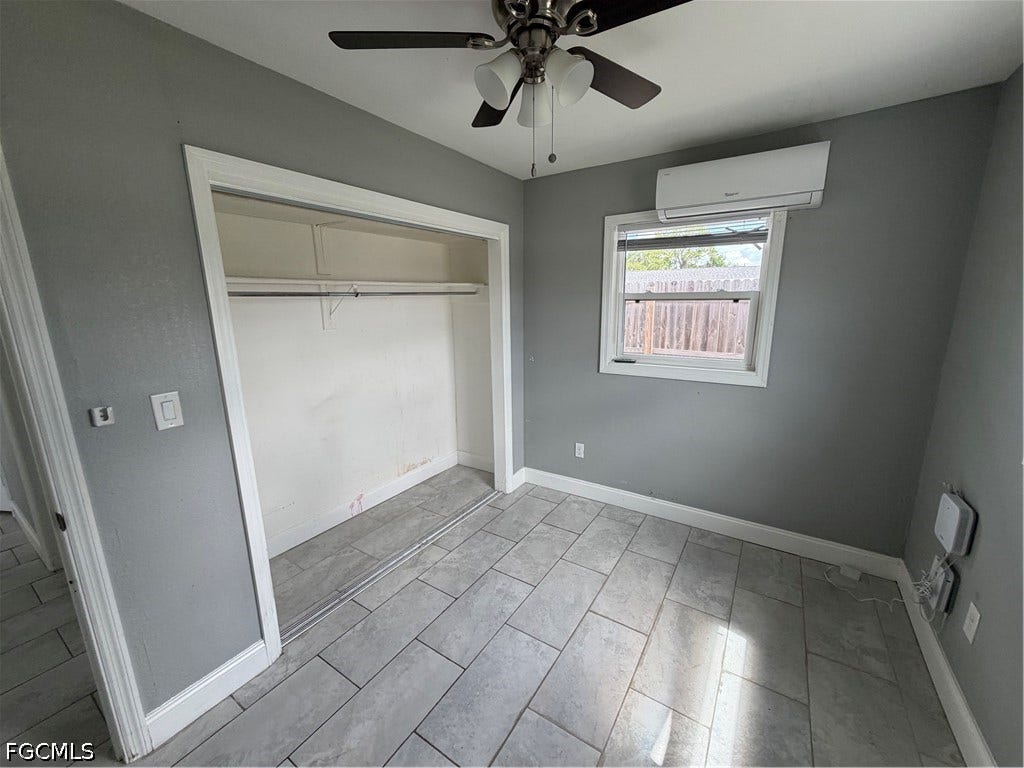 Lehigh Acres, FL 33936