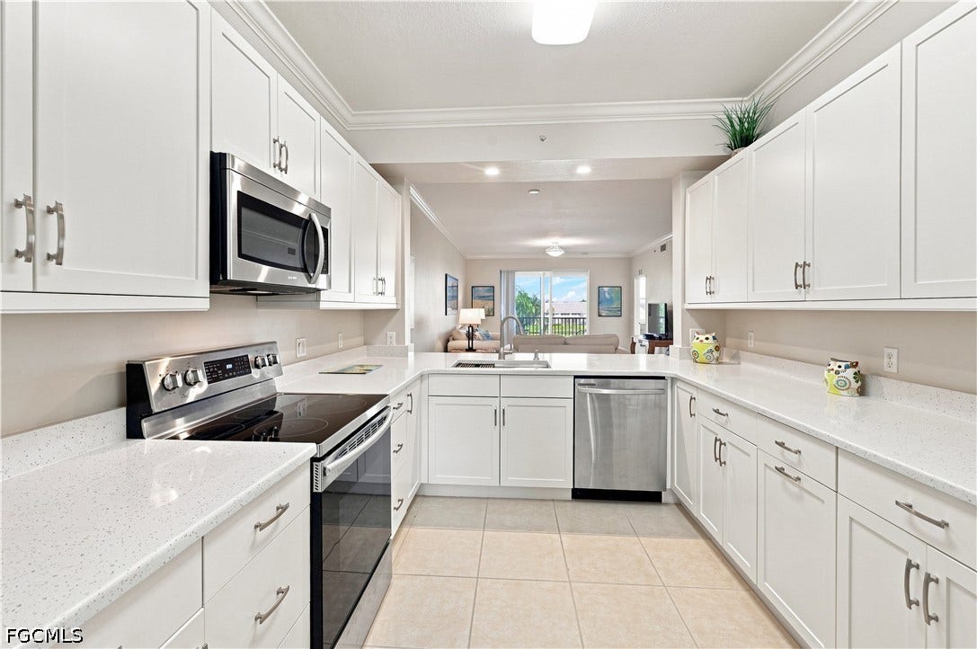 8450 Kingbird Loop, #432, Estero, FL 33967
