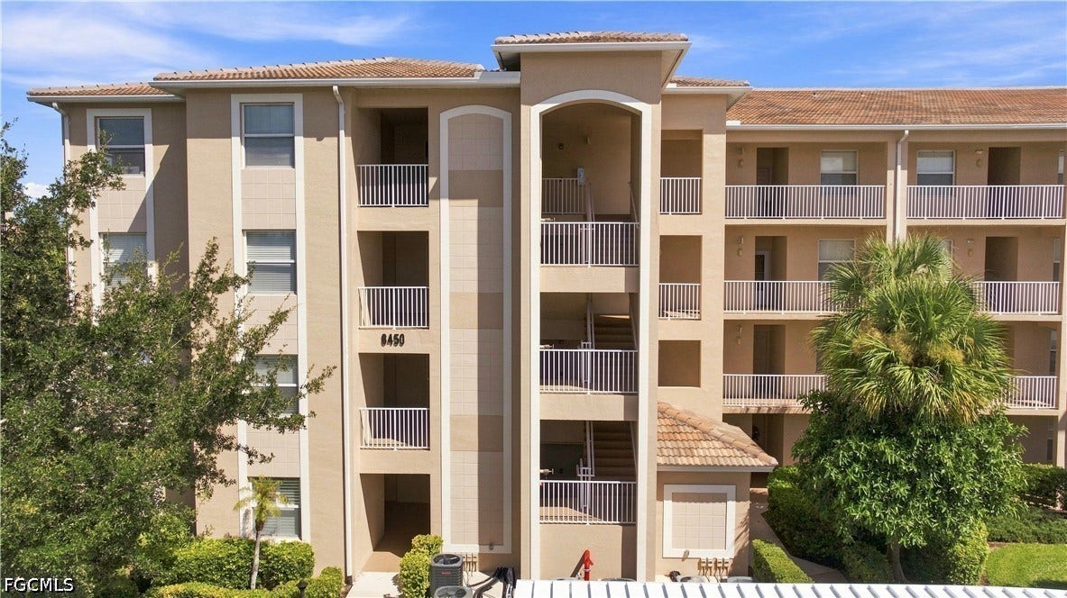 8450 Kingbird Loop, #432, Estero, FL 33967