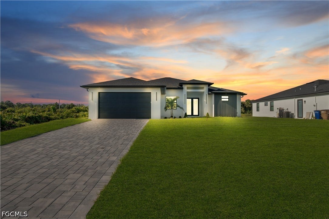 695 Whitmore Loop, Lehigh Acres, FL 33972