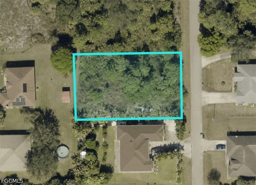 Property photo for 615 McKinley Avenue, Lehigh Acres, FL