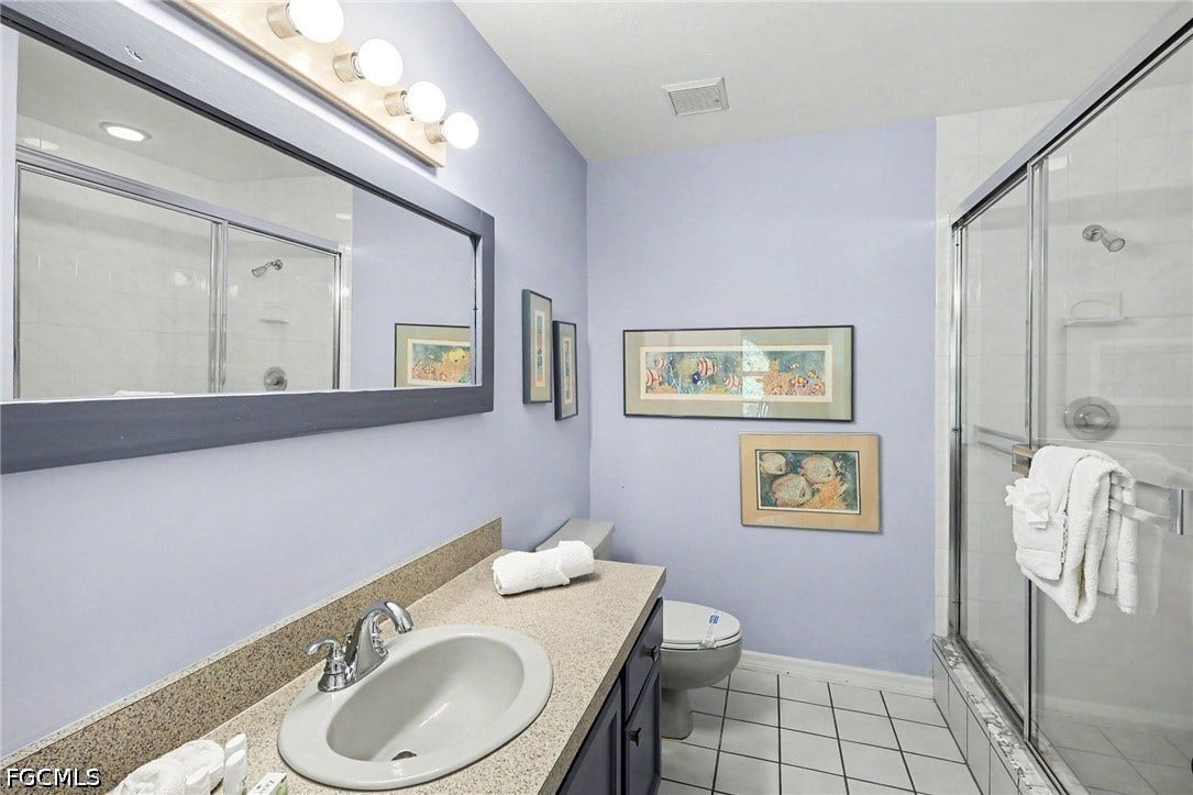 BLUE BAYOU A:  PRIMARY SUITE BATH