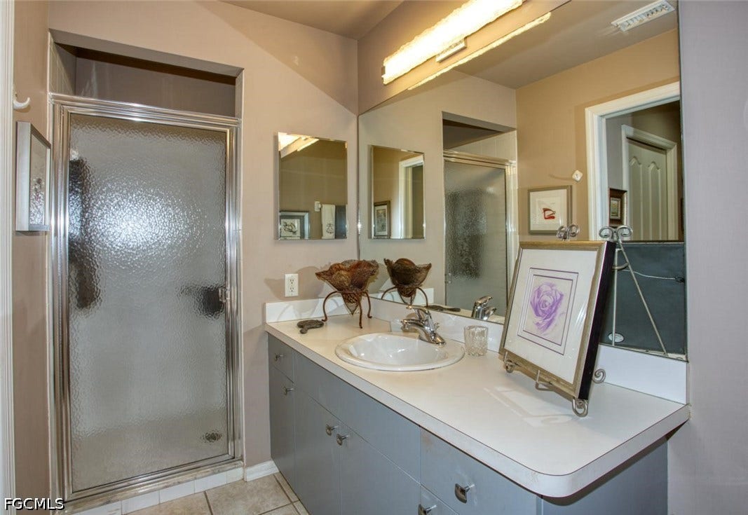 10453 Washingtonia Palm Way, #3323, Fort Myers, FL 33966