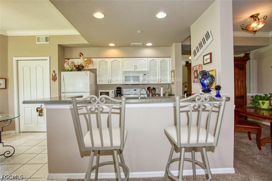 10453 Washingtonia Palm Way, #3323, Fort Myers, FL 33966