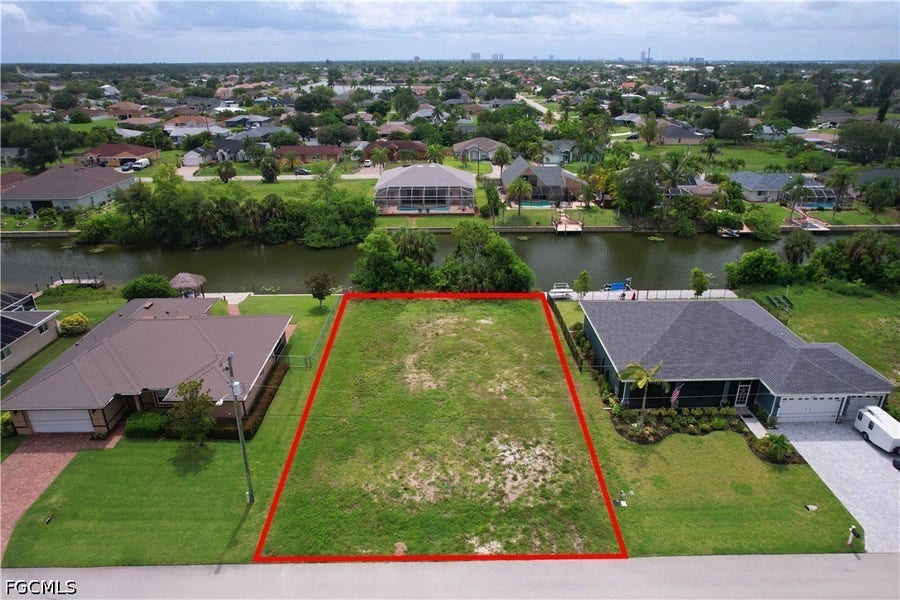 Property photo for 303 NE 17th Place, Cape Coral, FL