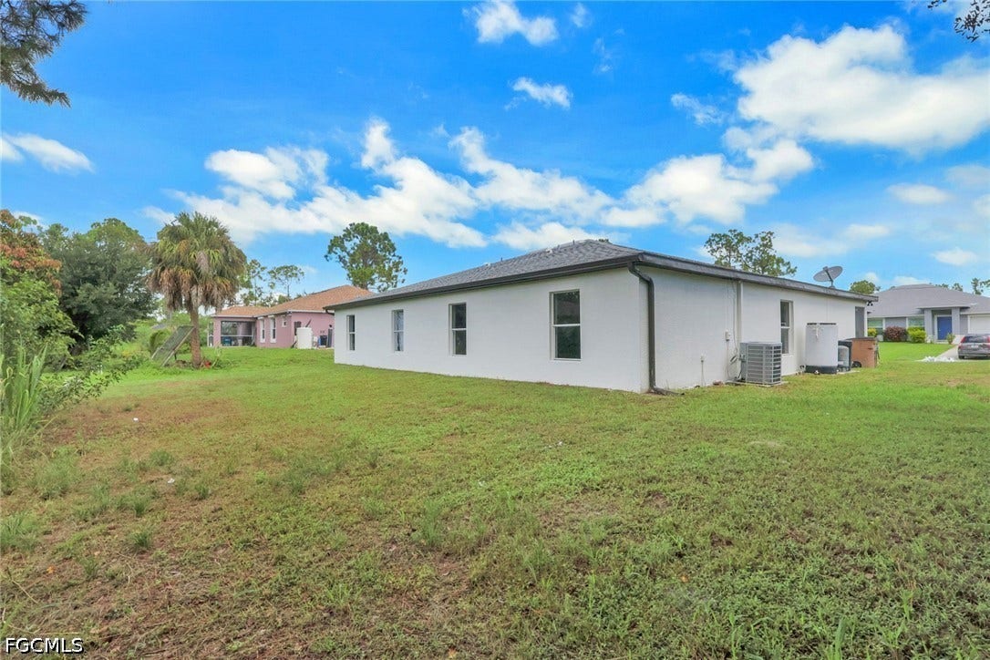 4733/4735 30th Street SW, Lehigh Acres, FL 33973