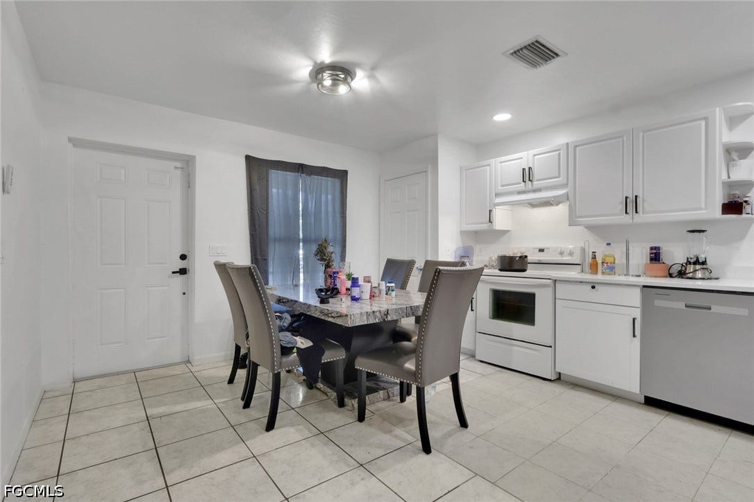4733/4735 30th Street SW, Lehigh Acres, FL 33973