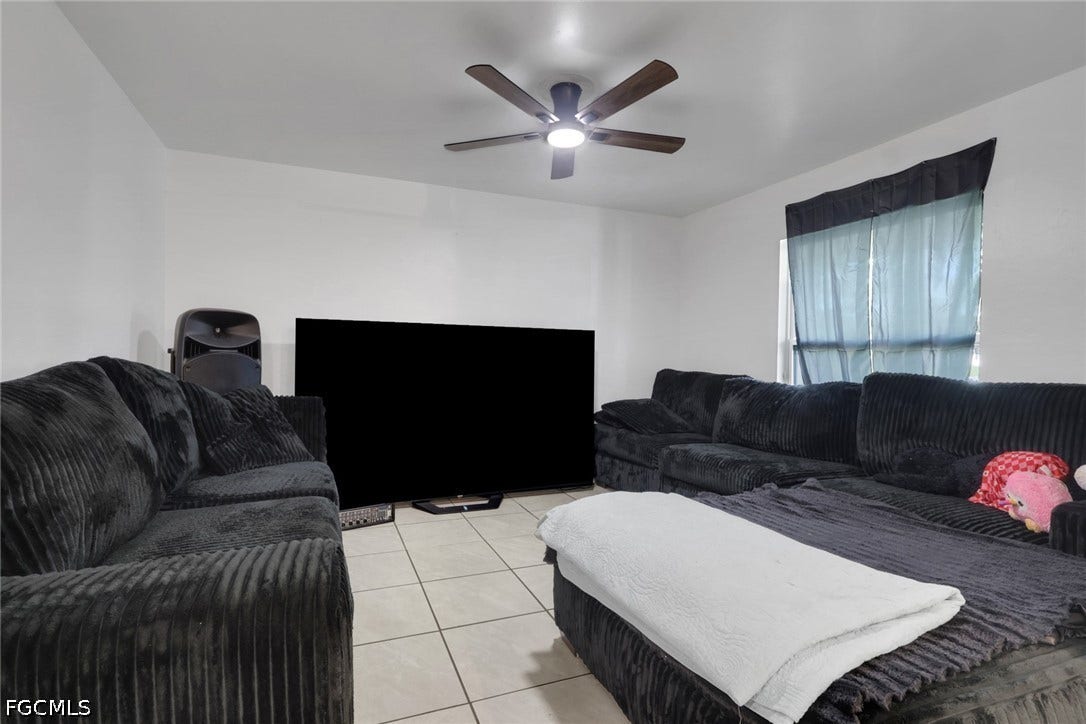 4733/4735 30th Street SW, Lehigh Acres, FL 33973