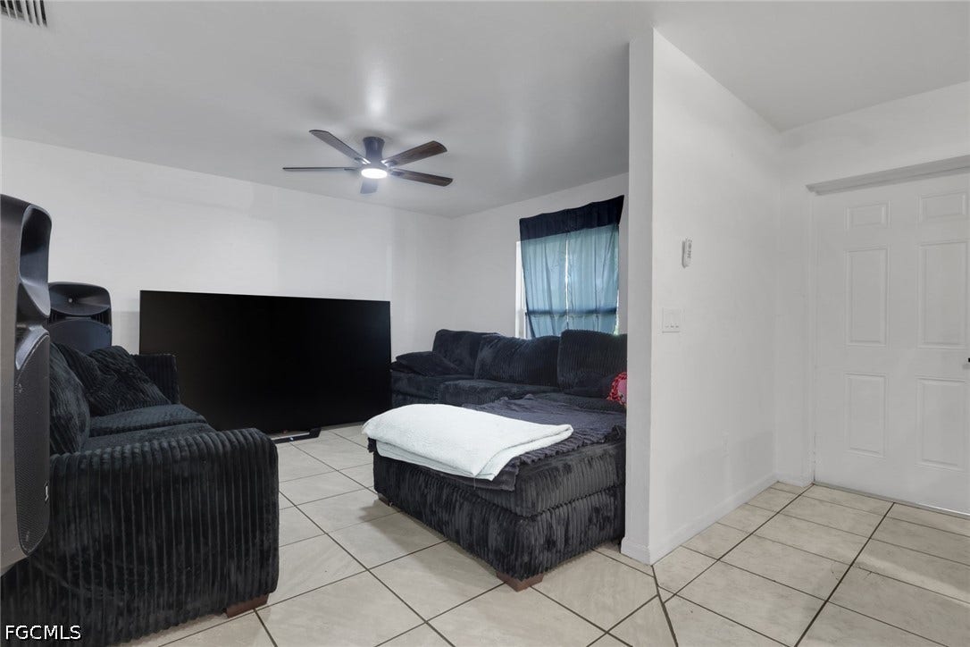 4733/4735 30th Street SW, Lehigh Acres, FL 33973