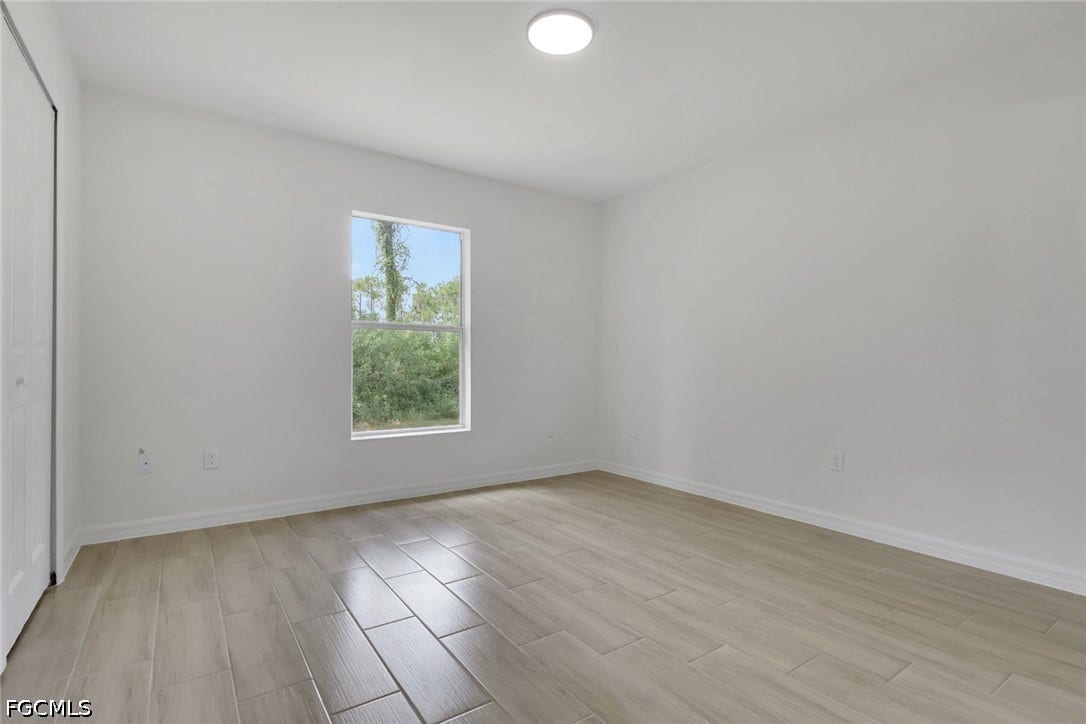 4733/4735 30th Street SW, Lehigh Acres, FL 33973