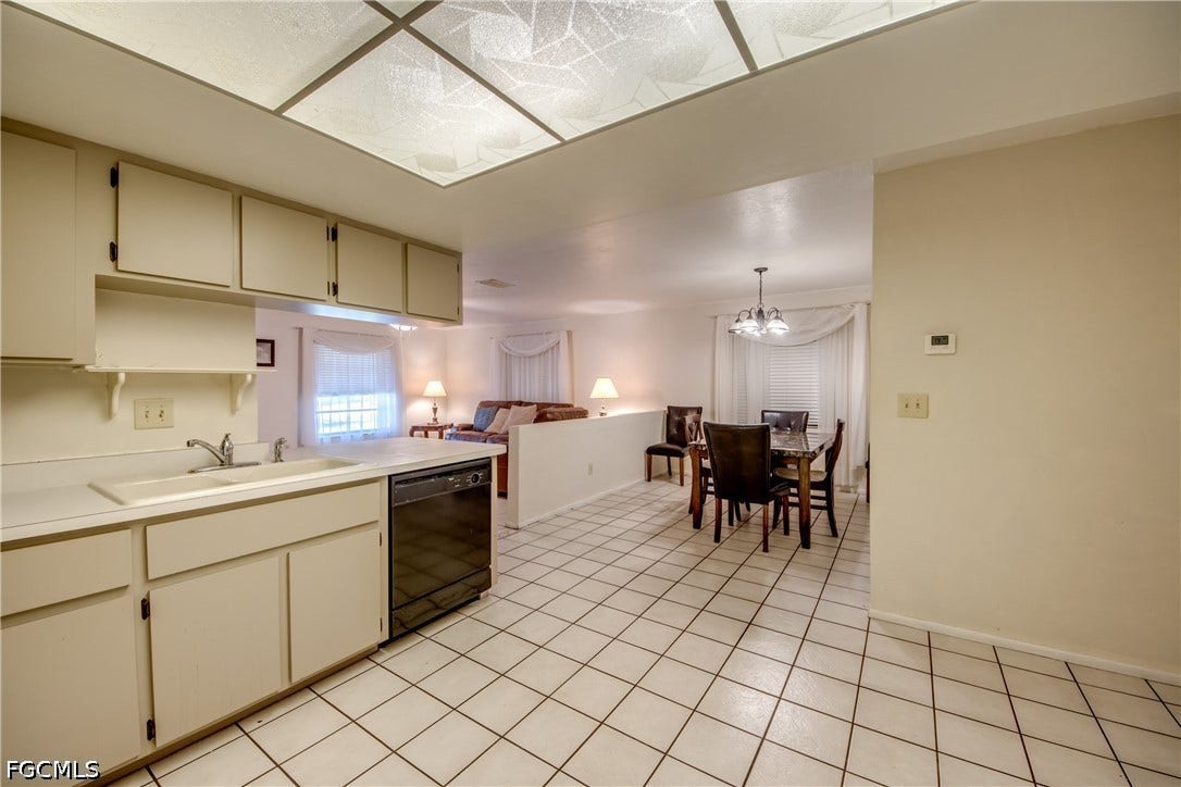 3421/3423 Skyline Boulevard, Cape Coral, FL 33914