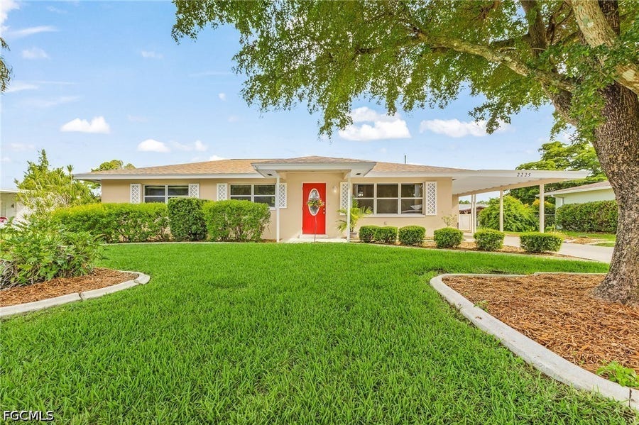 Property photo for 2225 Harvard Avenue, Fort Myers, FL