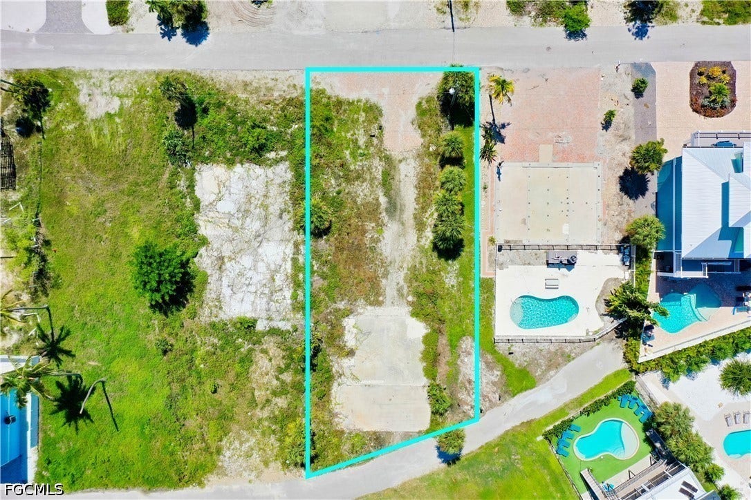 6053/6055 Gulf Road, Fort Myers Beach, FL 33931 6053/6055 Gulf Road, Fort Myers Beach, FL 33931