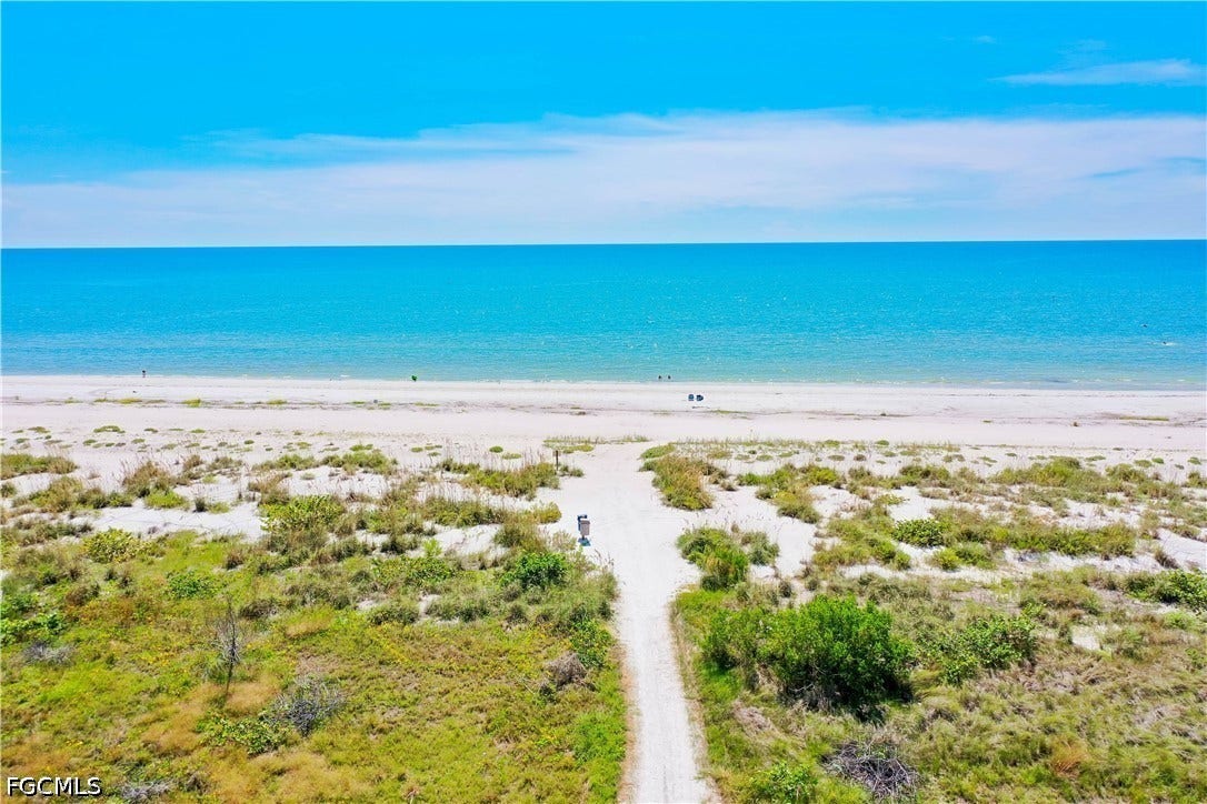 6053/6055 Gulf Road, Fort Myers Beach, FL 33931 6053/6055 Gulf Road, Fort Myers Beach, FL 33931