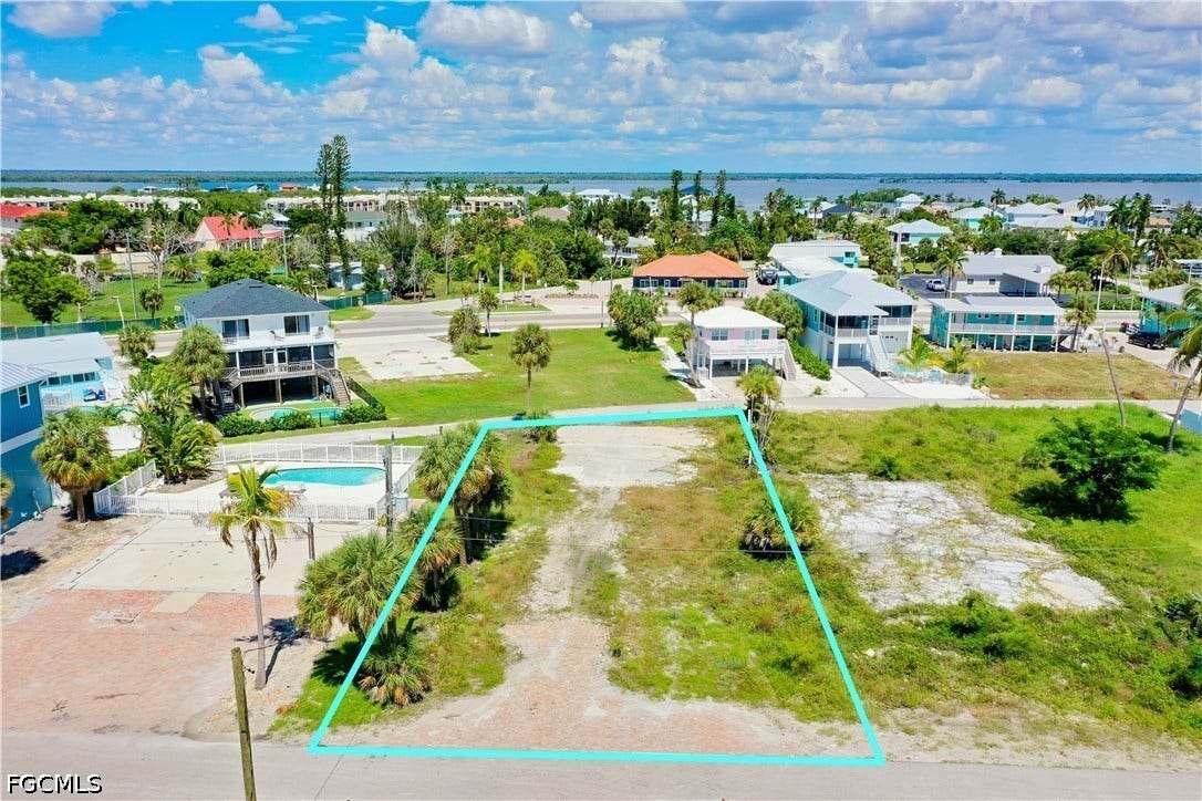 6053/6055 Gulf Road, Fort Myers Beach, FL 33931 6053/6055 Gulf Road, Fort Myers Beach, FL 33931