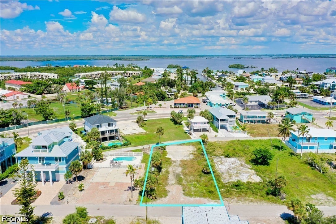 6053/6055 Gulf Road, Fort Myers Beach, FL 33931 6053/6055 Gulf Road, Fort Myers Beach, FL 33931