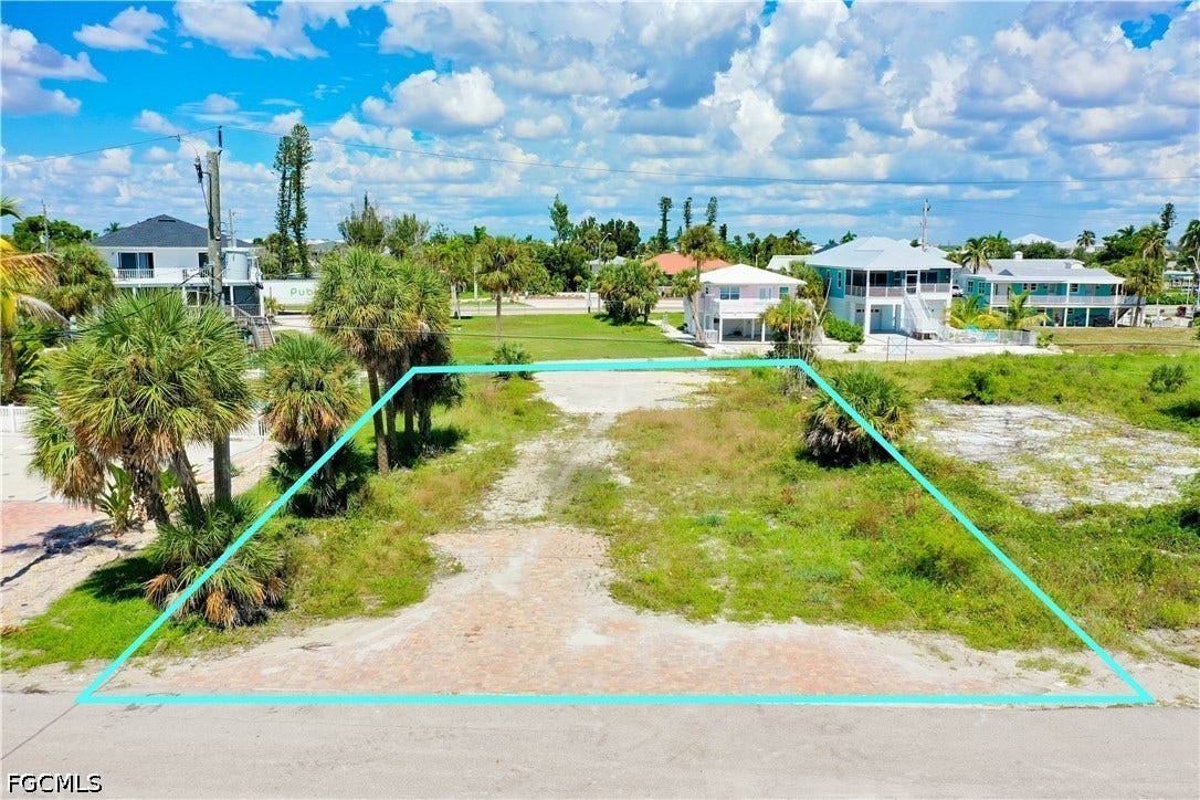 6053/6055 Gulf Road, Fort Myers Beach, FL 33931 6053/6055 Gulf Road, Fort Myers Beach, FL 33931