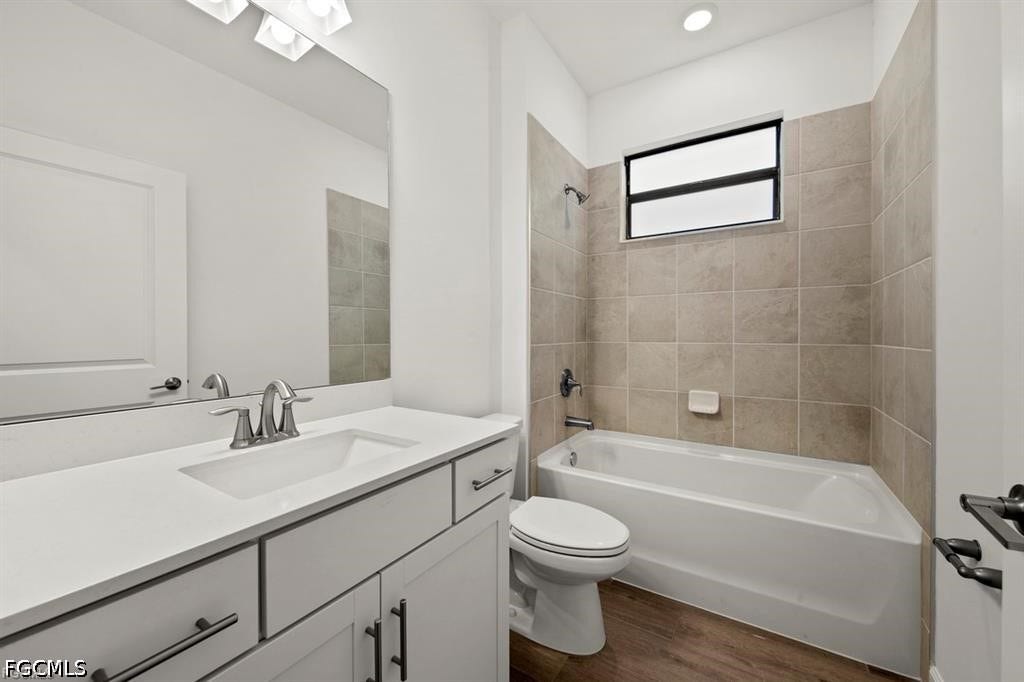 20446 Napa Loop, Estero, FL 33928