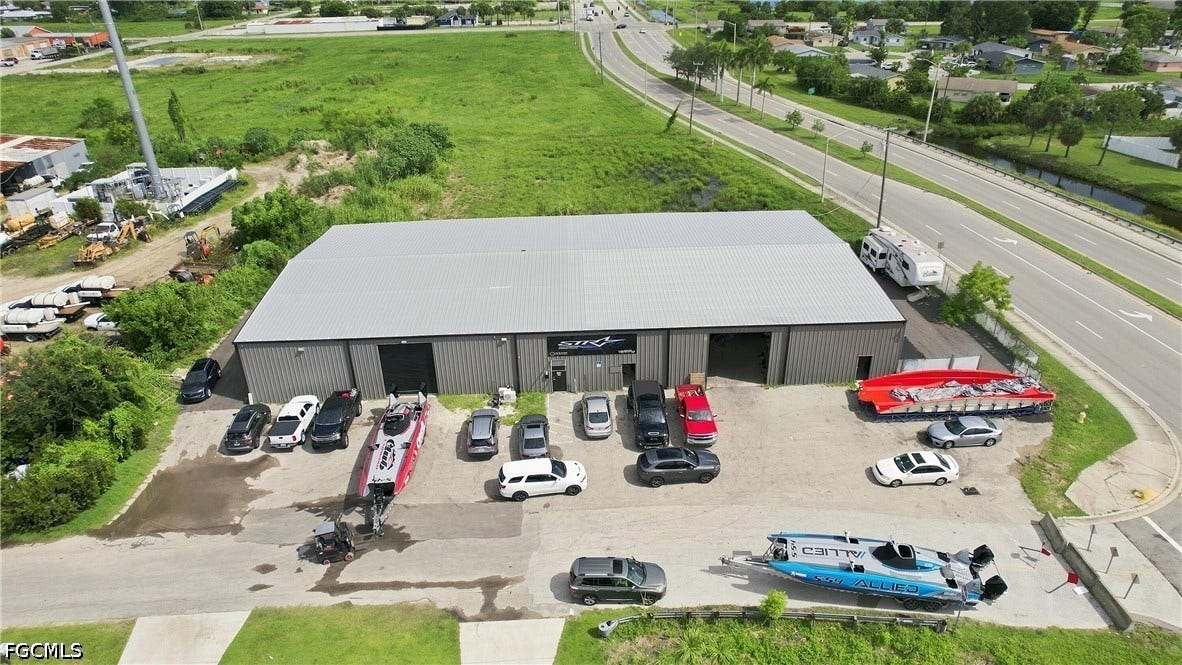 3535/3537 Dora Street, Fort Myers, FL 33916 3535/3537 Dora Street, Fort Myers, FL 33916
