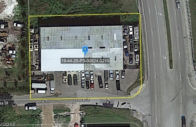 3535/3537 Dora Street, Fort Myers, FL 33916 3535/3537 Dora Street, Fort Myers, FL 33916
